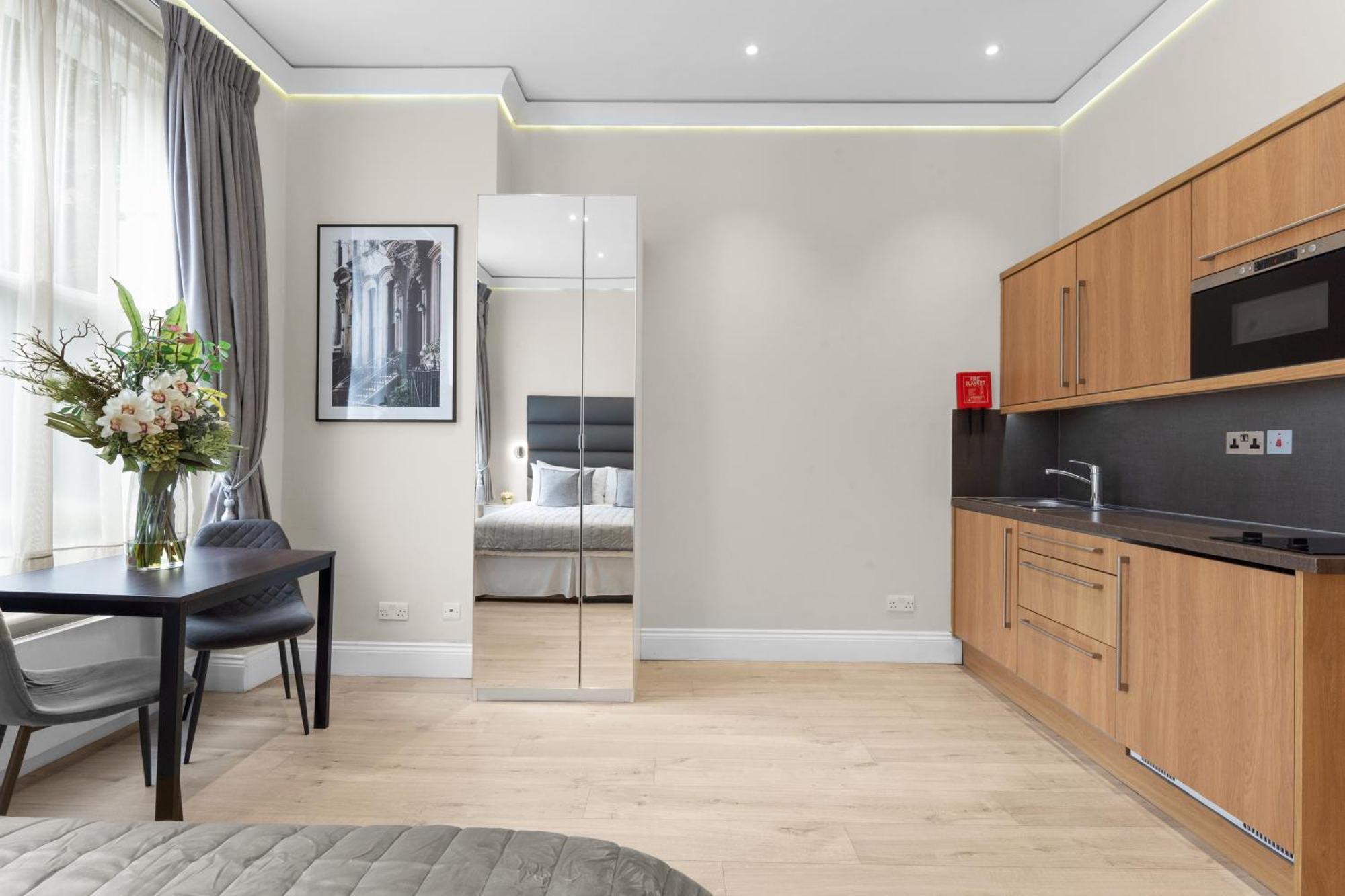 Apartament Cleveland Residences Russell Square *
