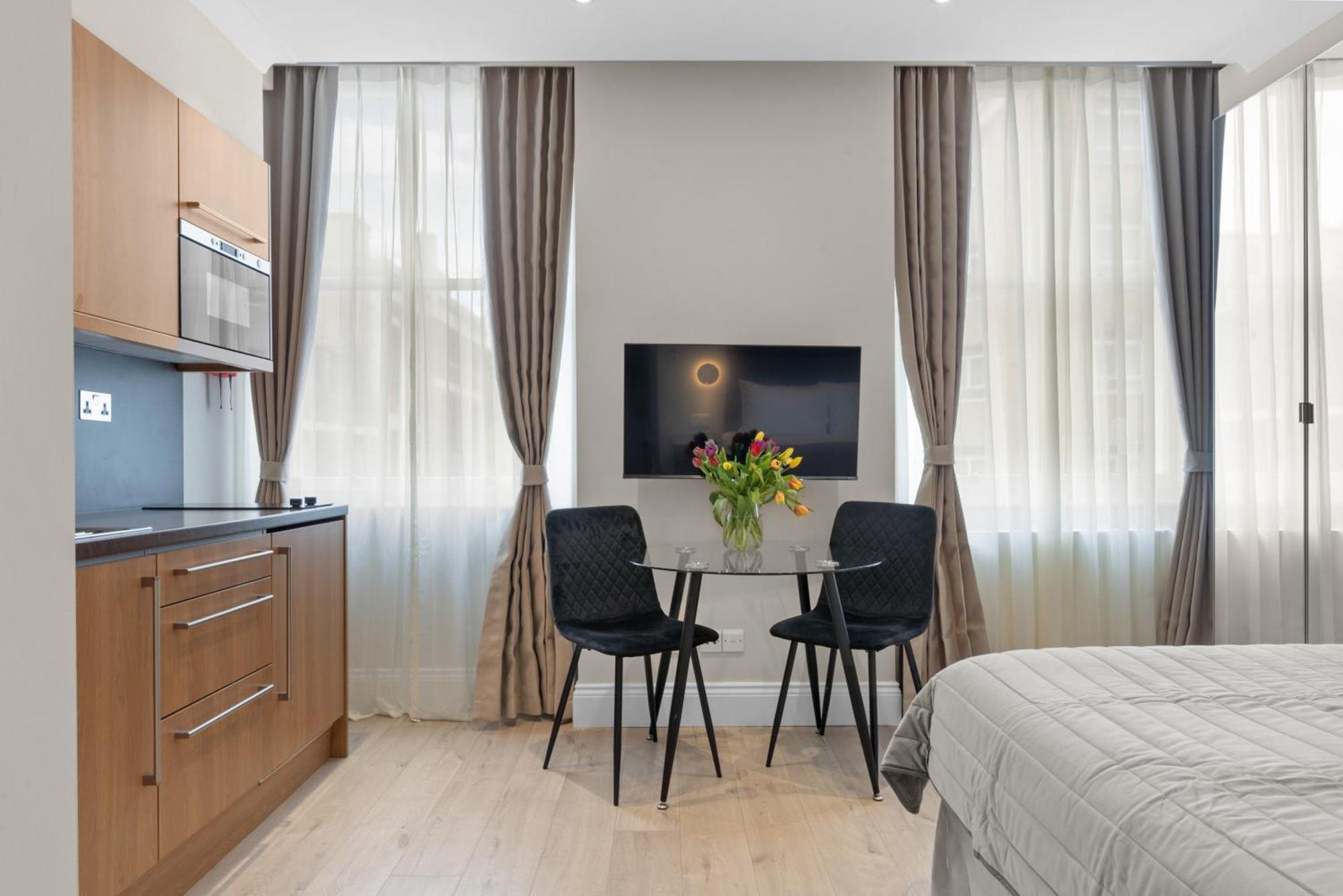 Apartament Cleveland Residences Russell Square *