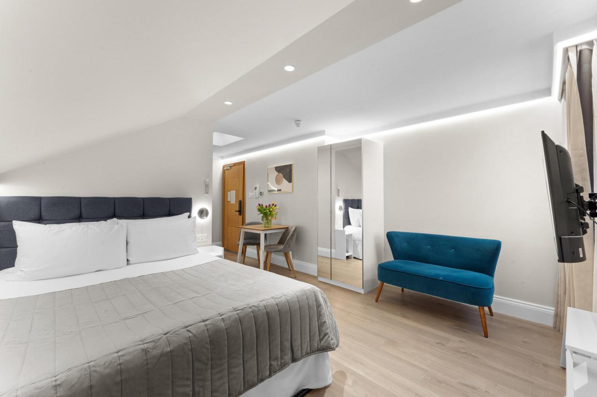Cleveland Residences Russell Square Apartament *